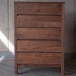 Caressa Walnut Wood Chest of 5 Drawers 2