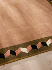 Stylish Abner Rug with neutral tones for any space