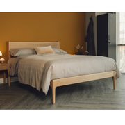 Brisa Oak Wood Bed design